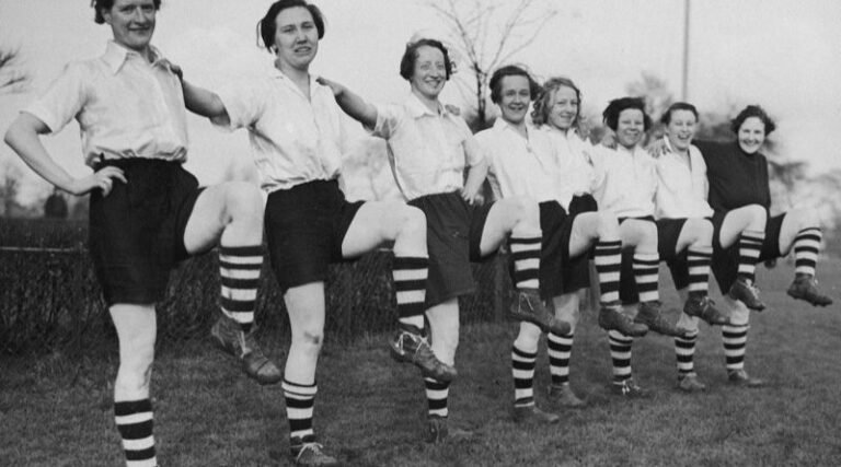 THE HISTORY OF WOMEN'S FOOTBALL IN ENGLAND (1)