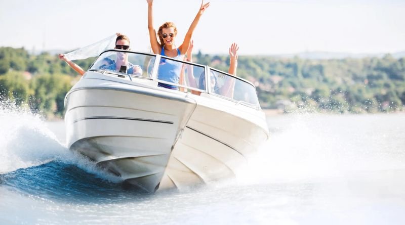 WHAT FACTORS SHOULD I CONSIDER WHEN CHOOSING A BOAT AND MARINE SUPPLIES (1)